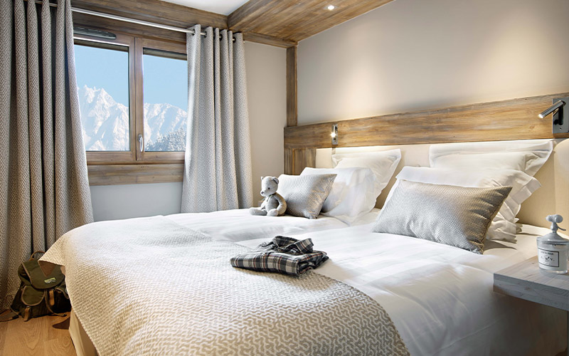 Bedroom résidence Chalets Éléna in Les Houches - Investing in a second home in the mountains