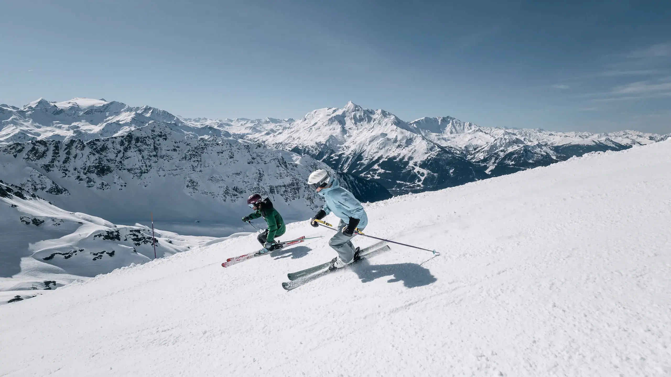 Espace San Bernardo - La Rosière - Hiver - Skieurs sur une piste