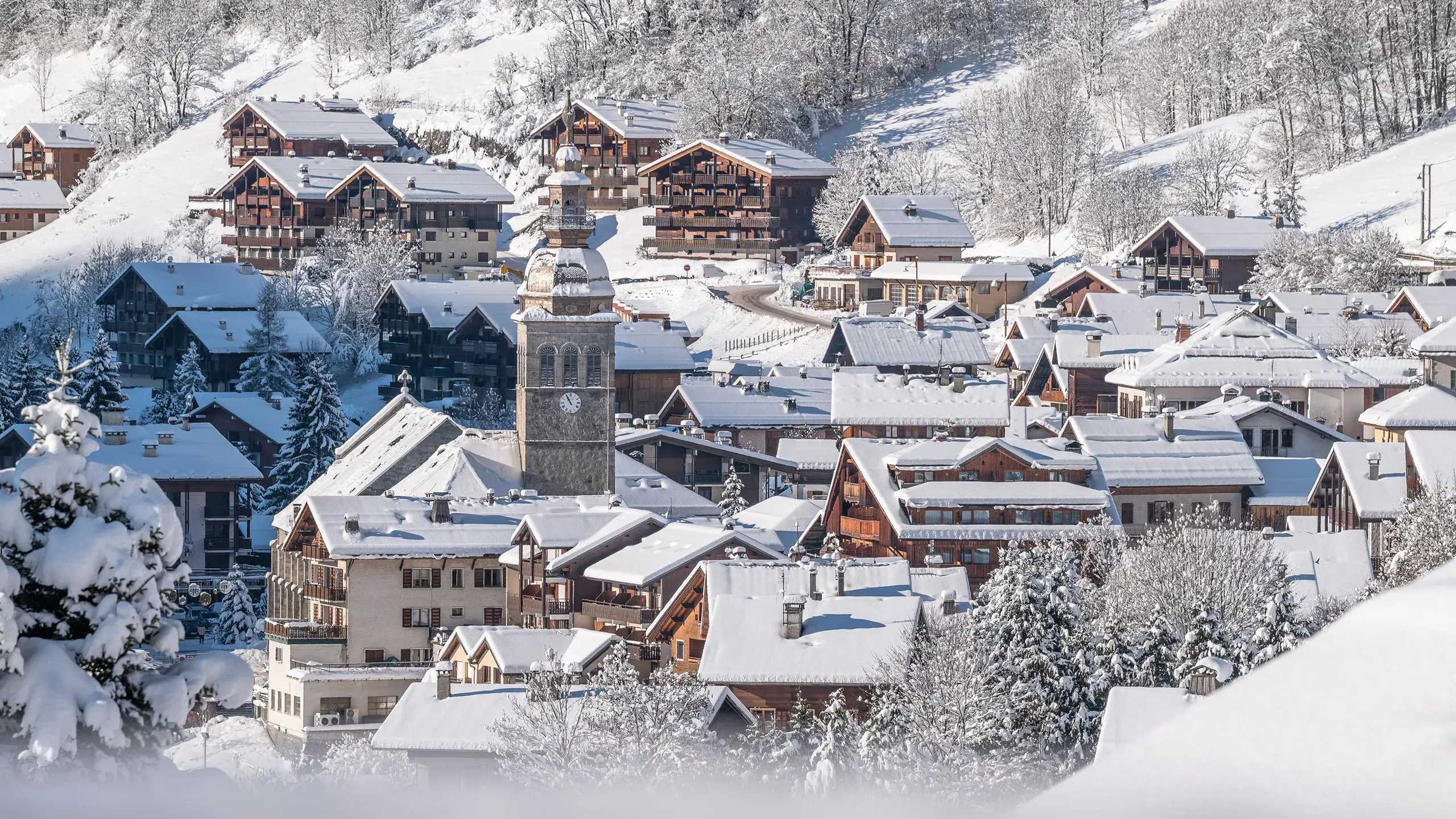 Vue sur le village depuis la résidence Chalets de Joy au Grand-Bornand