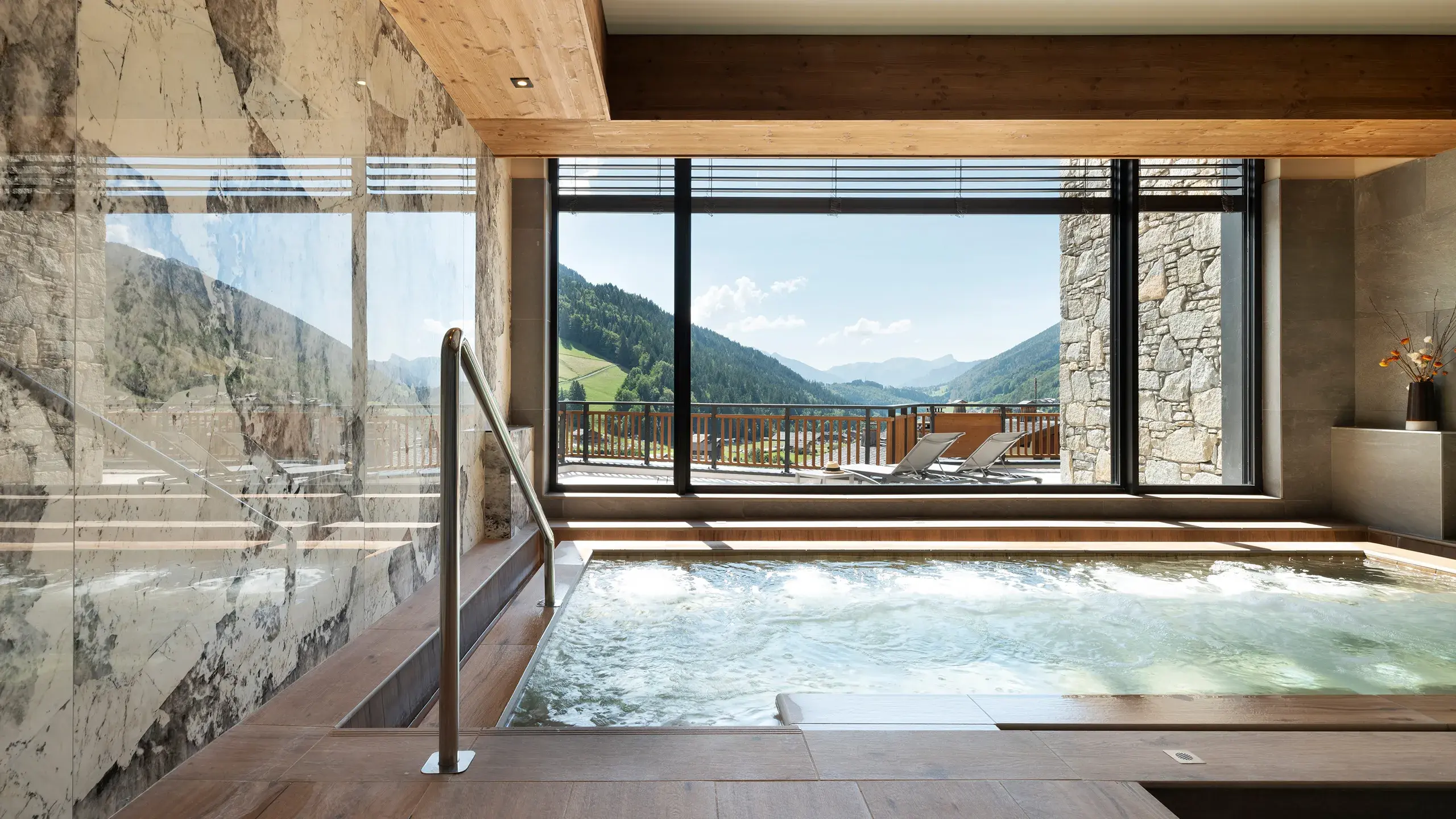 Grand Bornand - Chalets de Joy - Spa Montagnes du Monde® - Bain Bouillonnant