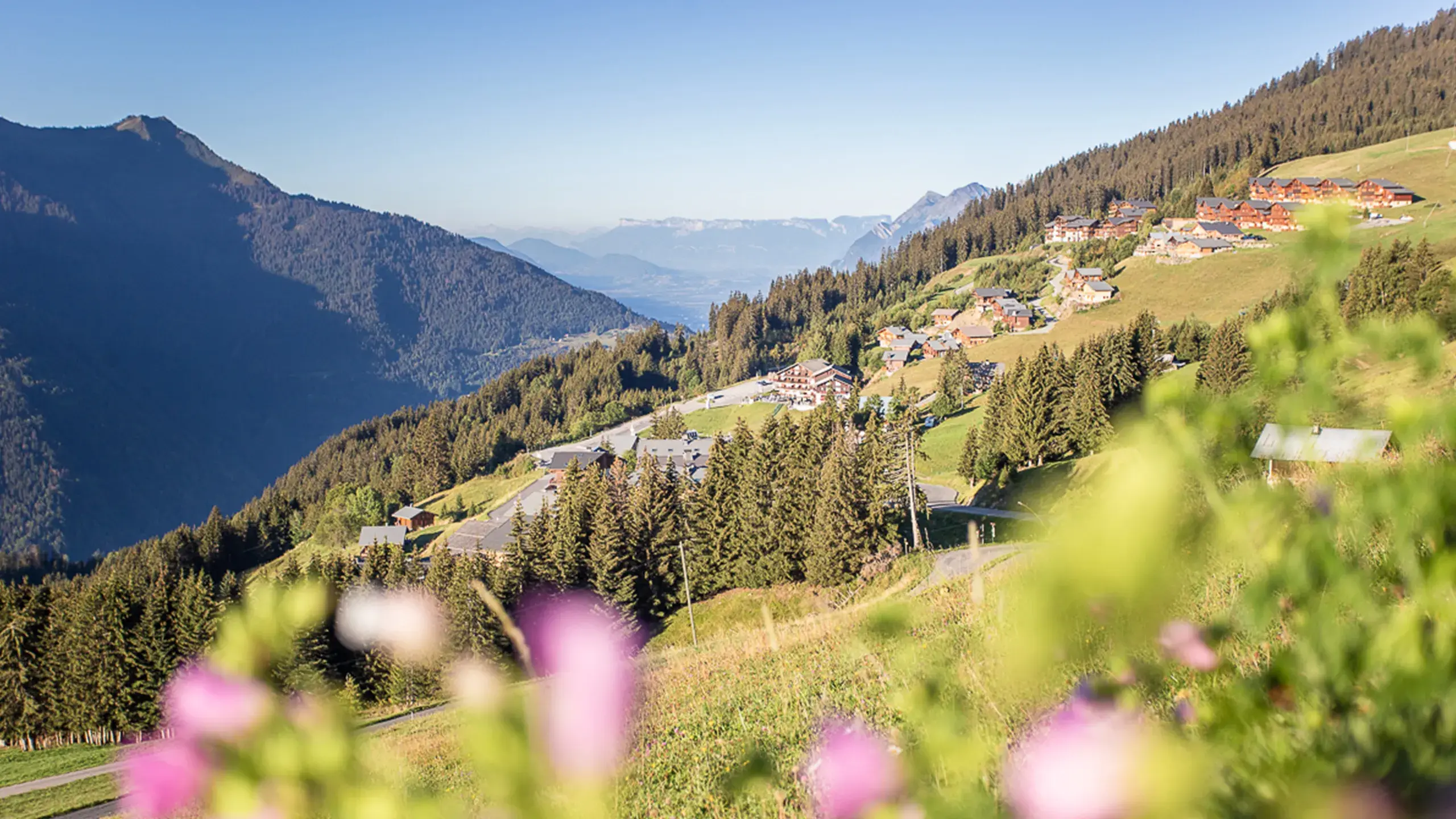 Les Saisies - Été - Village