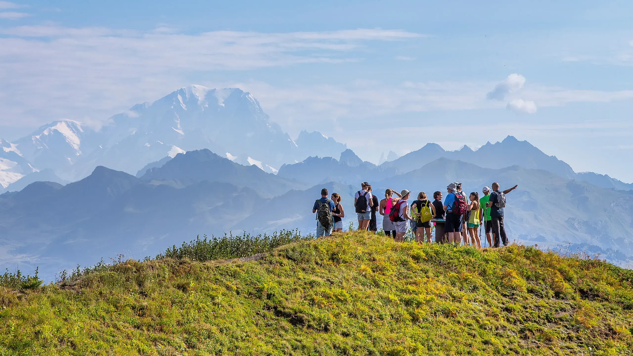 Valmorel - Été - Randonnée en groupe
