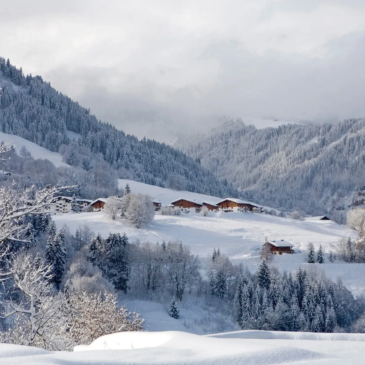 Vue générale de la station de Megève enneigé