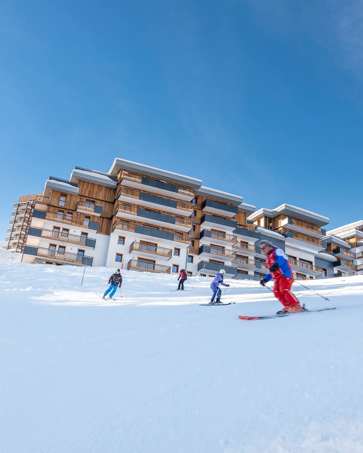 Manaka - La Plagne -  Skieurs © Studio Bergoend