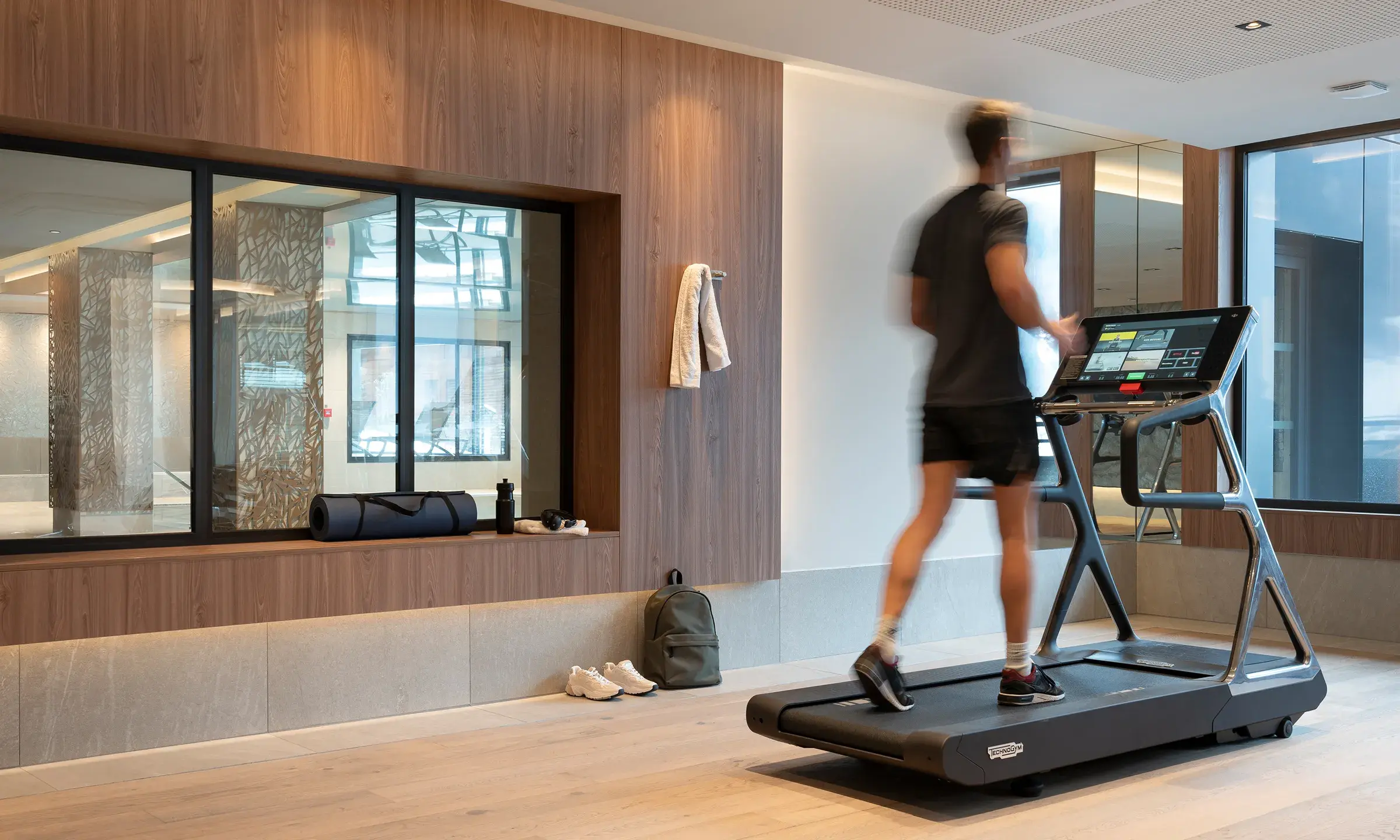 Salle de fitness disponible dans l'espace bien-être des Chalets Láska aux Contamines-Montjoie