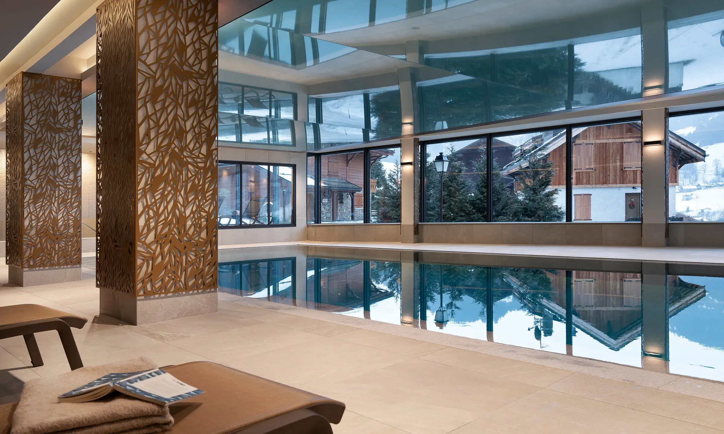 Piscine chauffée des Chalets Láska aux Contamines-Montjoie