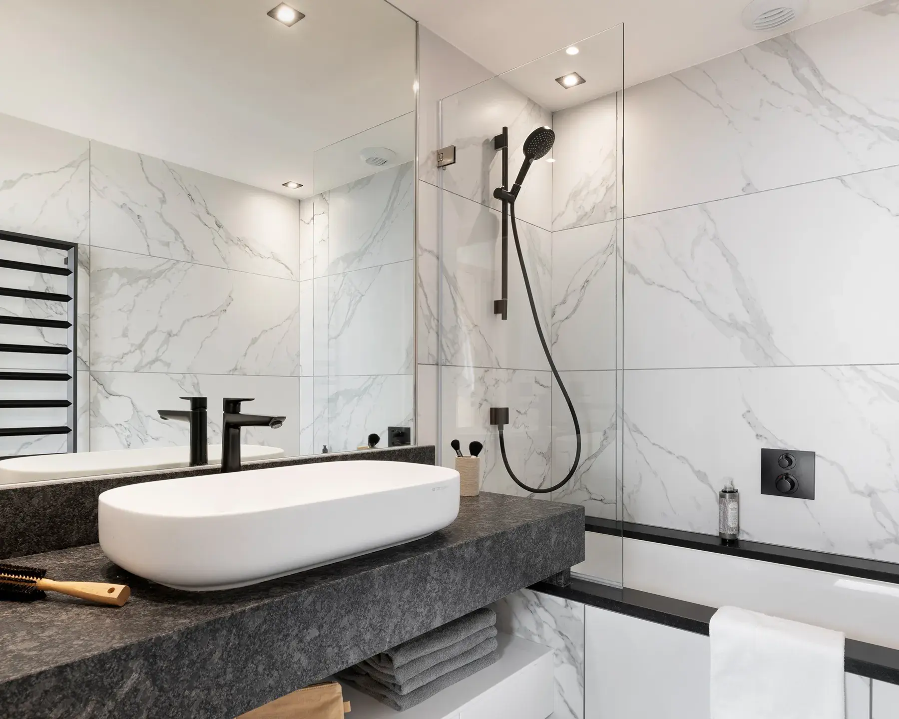 Salle de bain d'un appartement de la résidence Alhéna à Flaine