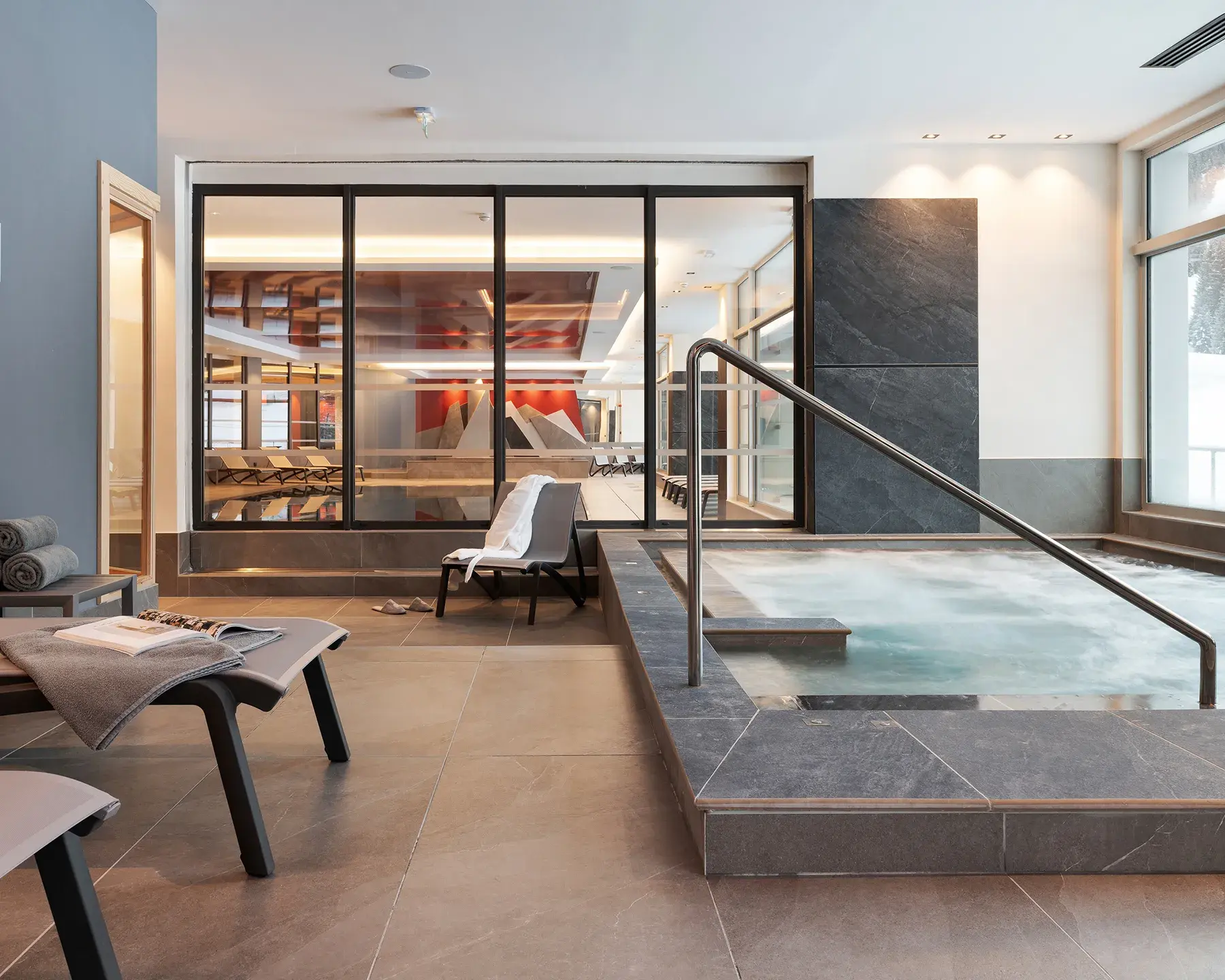 Bain bouillonnant de l'espace bien-être de Alhéna à Flaine Forum