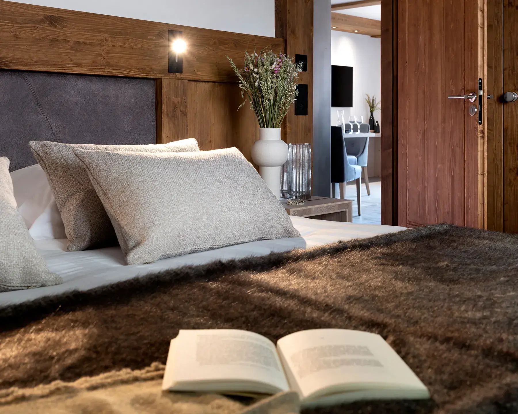Chambre parental des appartements à vendre aux Chalets Láska situés aux Contamines Montjoie