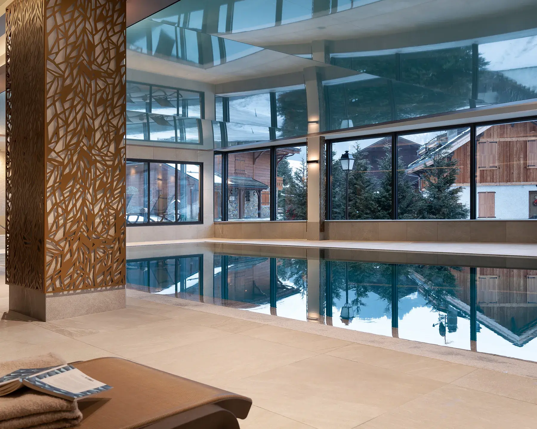 Piscine chauffée des Chalets Láska aux Contamines-Montjoie