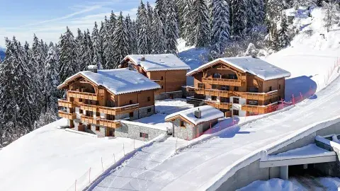 Chalets Myrna aux Saisies, extérieur enneigé, en hiver